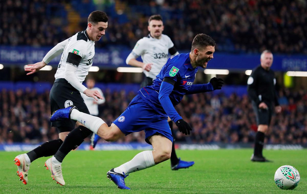 Chelsea Derby | Chelsea je Derby izločil po tesni zmagi (3:2), pri kateri je zadel zgolj enkrat. | Foto Reuters