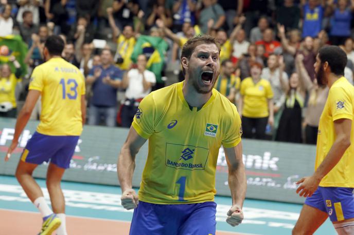 Bruno Rezende | Brazilci so v derbiju dneva premagali Francijo. | Foto FIVB