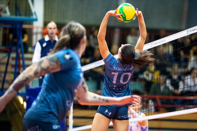 Calcit Volley Tenerife | Kamničanke so zanesljivo zmagale v Novi Gorici. | Foto Matic Klanšek Velej/Sportida