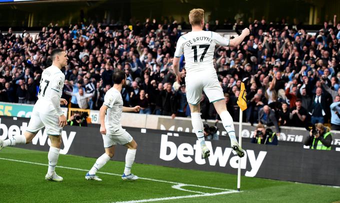 Kevin de Bruyne je zabil štiri gole pri zmagi Cityja s 5:1. | Foto: Reuters