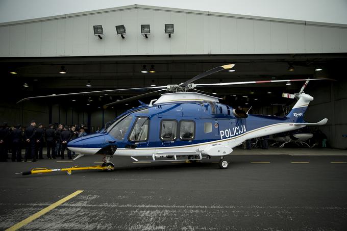 policija helikopter Tatjana Bobnar | Foto: Ana Kovač