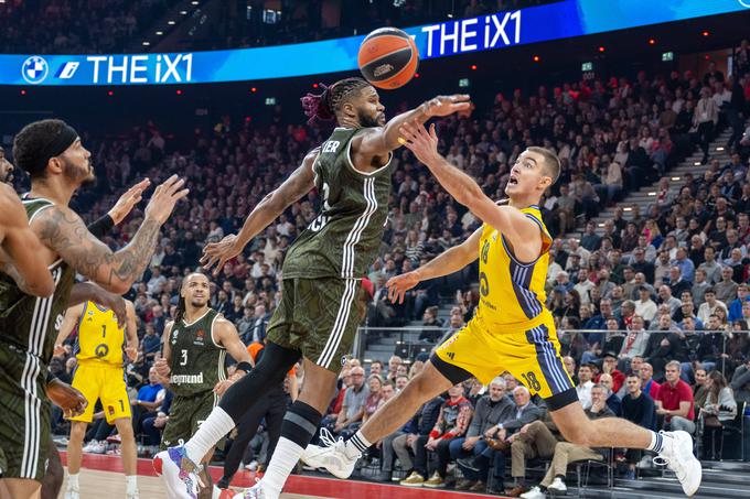 Žiga Samar Alba Berlin Bayern München | Foto: Guliverimage