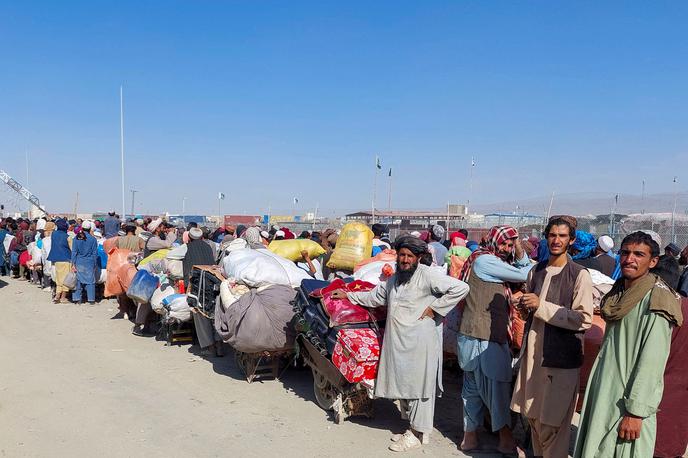 Afganistan, Pakistan, priseljenci | V Pakistanu živi več kot štiri milijone Afganistancev, od katerih jih po ocenah oblasti okoli 1,7 milijona v državi prebiva nezakonito. | Foto Reuters