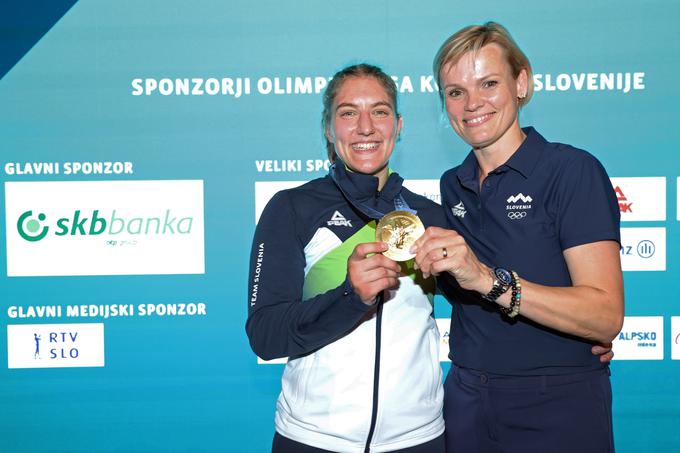 Andreja Leški in Urška Žolnir Jugovar, dve zlati olimpijki | Foto: www.alesfevzer.com