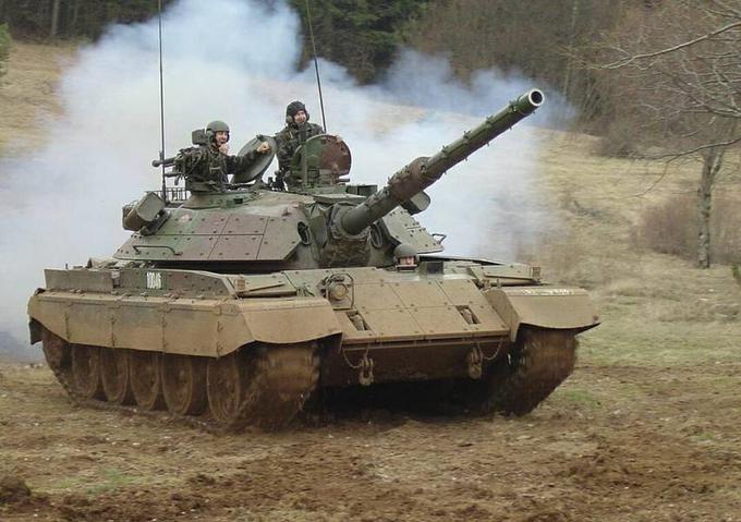 Slovenski tank M-55S jugoslovanske izdelave | Foto: Slovenska vojska