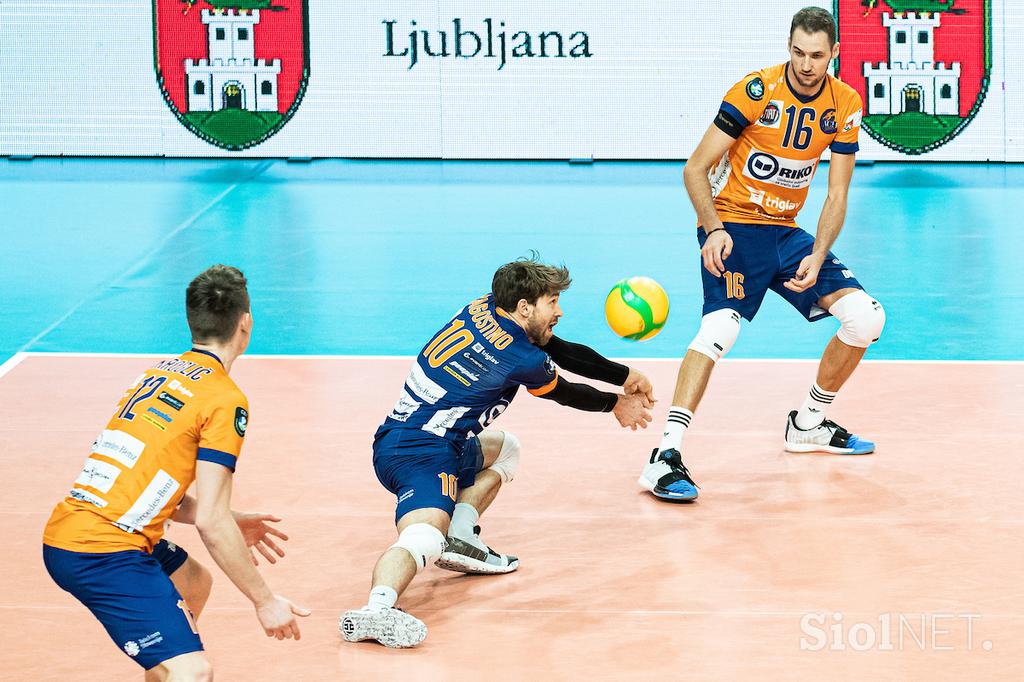 ACH Volley Kuzbass Kemerovo