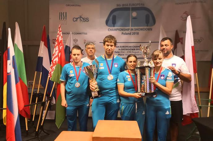 Peter Zidar, Miha Susman, Sanja Kos, Tanja Oranič, namizni tenis slepi | Foto Facebook