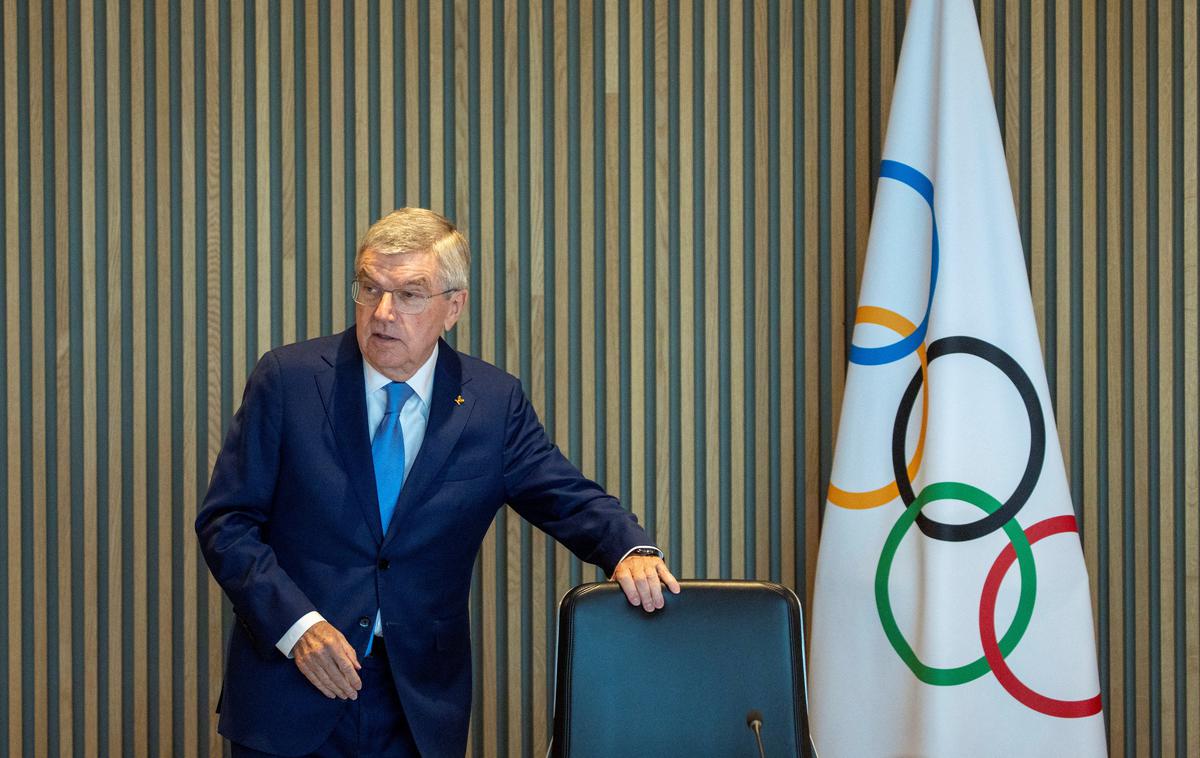 Thomas Bach | Thomas Bach danes po kritiki več evropskih vlad zaostril ton. "Te valde imajo dvojna merila," pravi. | Foto Reuters