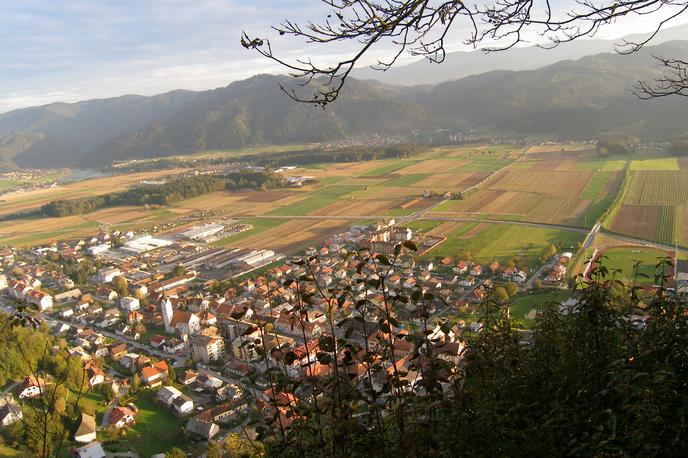 Radlje ob Dravi | V občini Radlje ob Dravi je zdajšnji župan ostal brez konkurence, saj občinska volilna komisija ni potrdila prijave njegovega protikandidata. | Foto STA