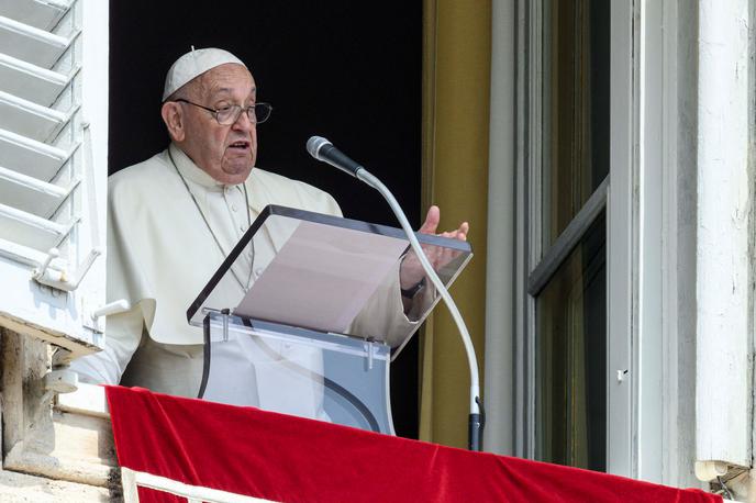 Papež Frančišek | Za 87-letnega Frančiška je to četrta enciklika v več kot 11 letih njegovega pontifikata. | Foto Reuters