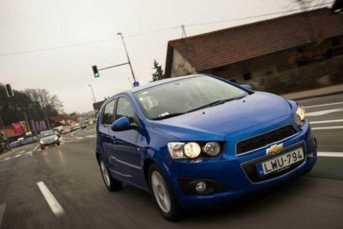 Chevrolet aveo | Le še spomin, testni chevrolet aveo nekoč na ulicah v Ljubljani. | Foto Ciril Komotar