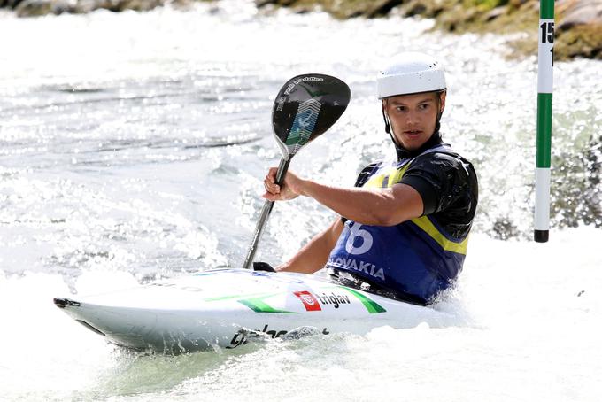 Niko Testen je le za sedem stotink sekunde ostal brez finala.  | Foto: Nina Jelenc