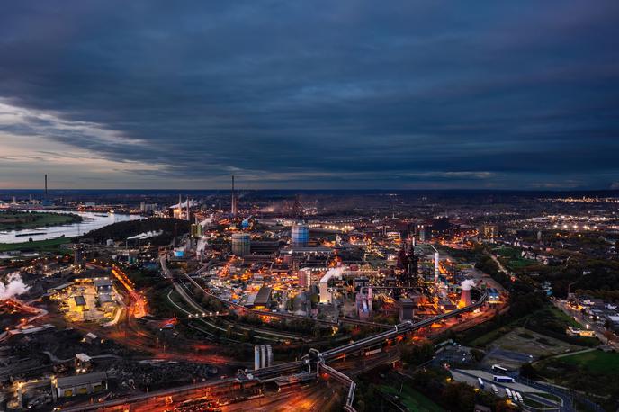 ThyssenKrupp | Thyssenkrupp Steel je največji proizvajalec jekla v Nemčiji, a zaradi gospodarske krize in poceni uvoza že nekaj časa ustvarja izgubo. | Foto Shutterstock