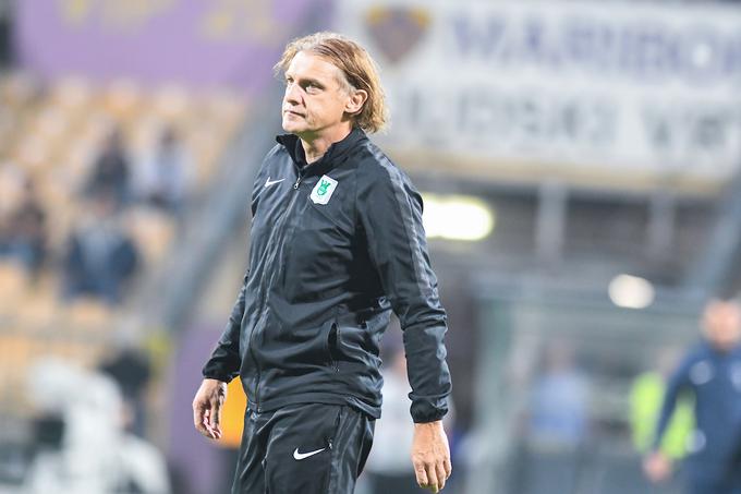 Safet Hadžić je pred tremi leti na gostovanju v Ljudskem vrtu uvrstil v začetno postavo izmed Slovencev le Nejca Vidmarja in Mirala Samardžića. | Foto: Miloš Vujinović/Sportida