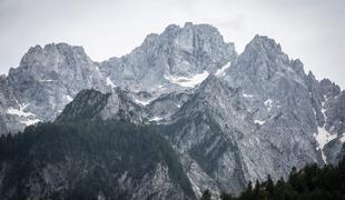 V slovenskih gorah danes kar tri reševalne akcije