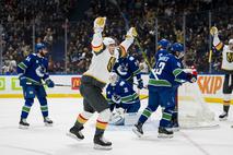 Vancouver Canucks : Vegas Golden Knights