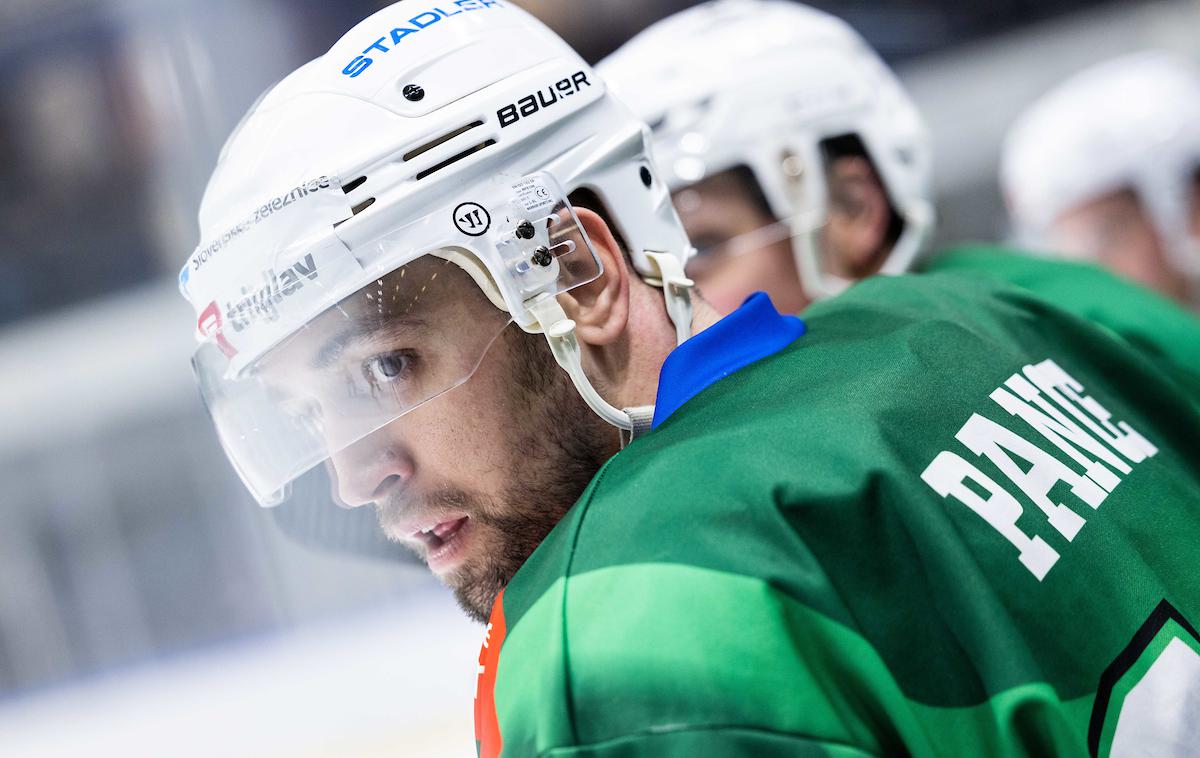 ICEHL: HK Olimpija - Innsbruck Žiga Pance | Žiga Pance bo nosil dres ljubljanske Olimpije vsaj do konca sezone 2025/26. | Foto Vid Ponikvar