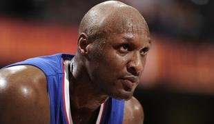 Lamar Odom pri zavesti: vzel naj bi vsaj deset tabletk za aktivnejše spolno življenje