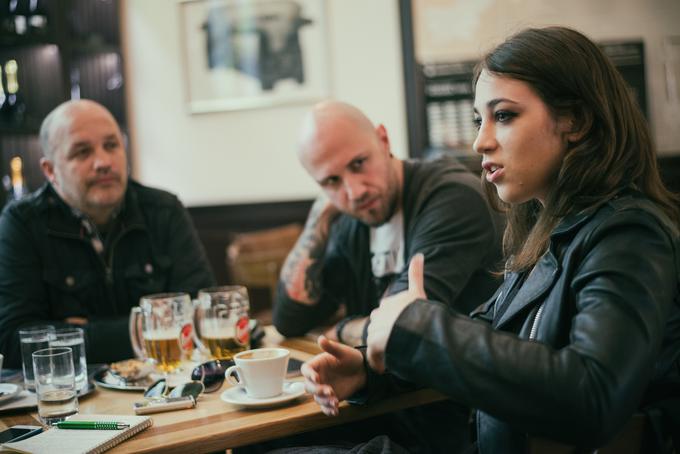 Eva Beus: Vokala ne moreš zamenjati tako preprosto, kot zamenjaš kitaro.  | Foto: Bor Slana