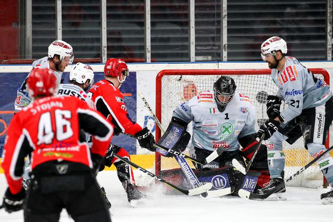 Jeseniško društvo se je prijavilo v Alpsko ligo za prihodnjo sezono, a če se položaj ne popravi, se bodo odjavili, društvo pa bodo ukinili, sporoča Pogačar.
 | Foto: Matic Klanšek Velej/Sportida