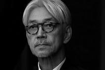 Ryuichi Sakamoto, ČB