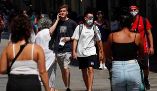 Virus na kocko postavil turistično sezono. Bodo spet uvedli strogo karanteno?