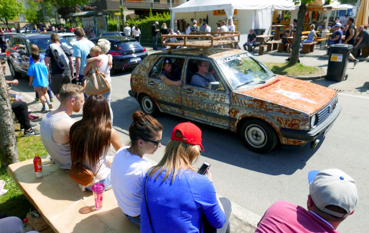 Volkswagen zbor Vrbsko jezero | Utrinek z enega zadnjih srečanj lastnikov Volkswagnovih vozil pri Vrbskem jezeru v Avstriji. 