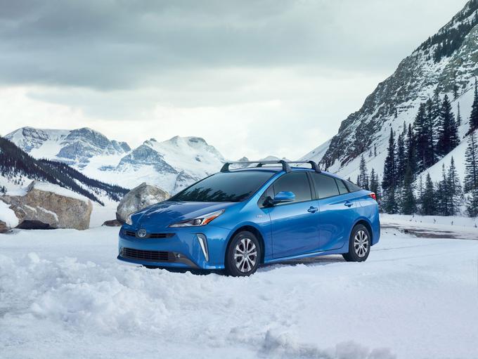 Toyota prius AWD | Foto: Toyota