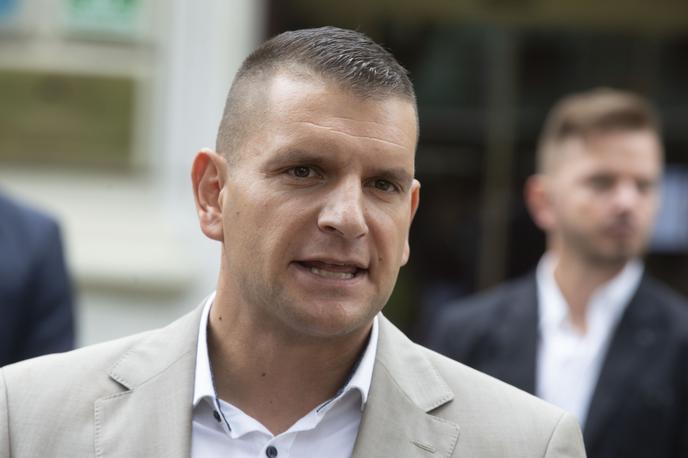 Zoran Stevanović | Stranka Resni.ca Zorana Stevanovića je na letošnjih parlamentarnih volitvah med novimi strankami dosegla najvišjo, 2,86-odstotno podporo. | Foto Bojan Puhek