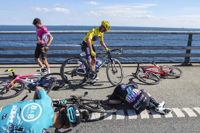 V zaključku etape je bilo kaotično. | Foto: Guliverimage/Vladimir Fedorenko