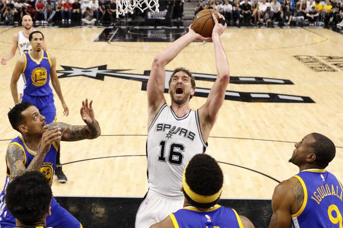 Pau Gasol še ni rekel zadnje besede. Pri San Antoniu ostaja še tri sezone. | Foto: Reuters