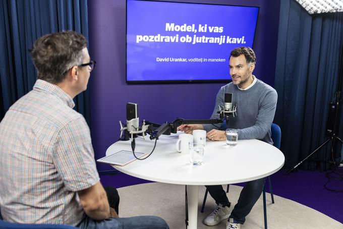 Še na faksu nisem imel tako intenzivnih predmetov kot na TV Slovenija za voditelja oddaje, pravi. | Foto: Bojan Puhek