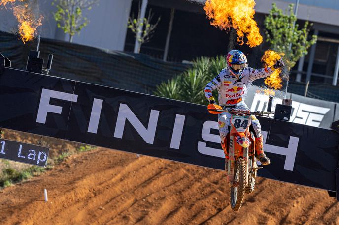 Jeffrey Herlings KTM | Jeffrey Herlings je zmagovalec na Portugalskem, kar je njegova druga zmaga letos in 101. v karieri. | Foto KTM