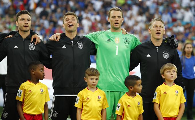 Se bo Manuel Neuer, najboljši vratar na SP 2014, pojavil na seznamu končnih potnikov v Rusijo? | Foto: Reuters