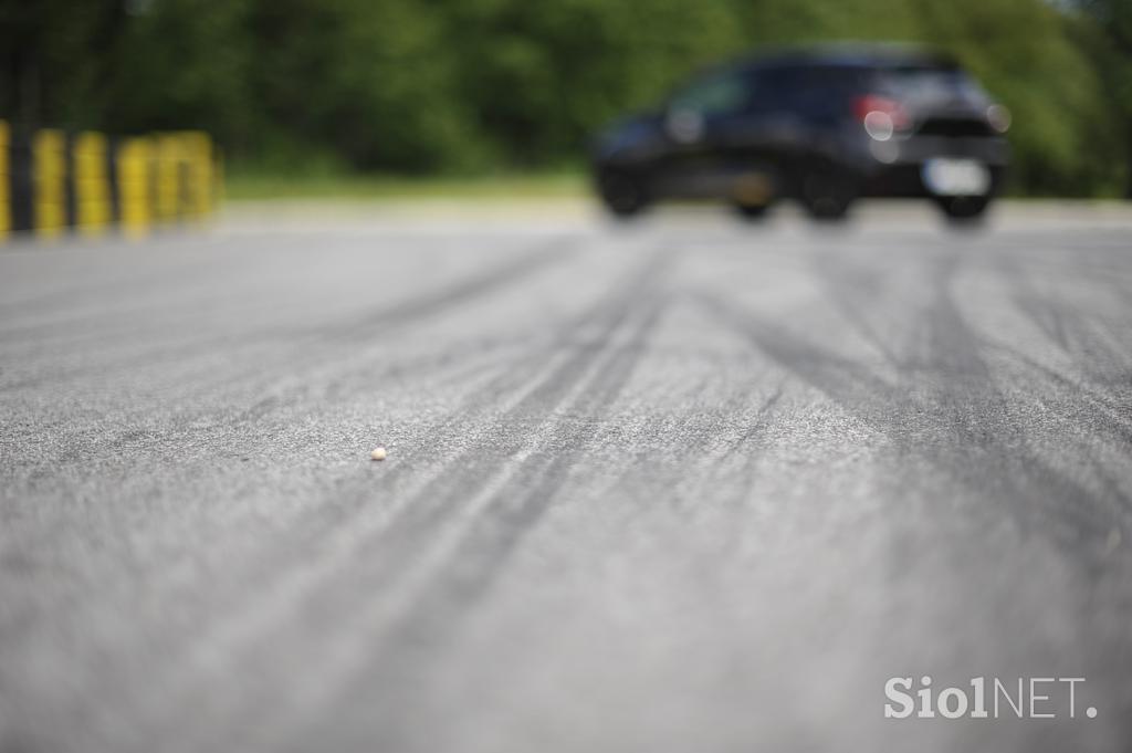 Renault Clio RS 18