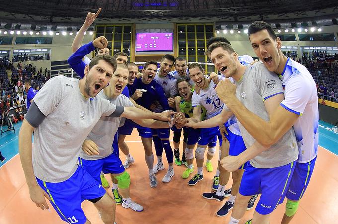 Slovenija se je uvrstila na zaključni turnir v Avstraliji. V primeru zmage bi se uvrstili med elito, a kot kaže, iz tega ne bo nič. | Foto: FIVB