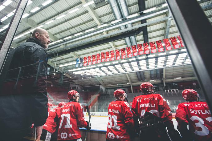 HDD Jesenice HK Olimpija polfinale DP Nik Zupančič | Hokejisti Jesenic so finale Alpske lige proti Asiagu začeli s porazom (1:4). | Foto Grega Valančič/Sportida