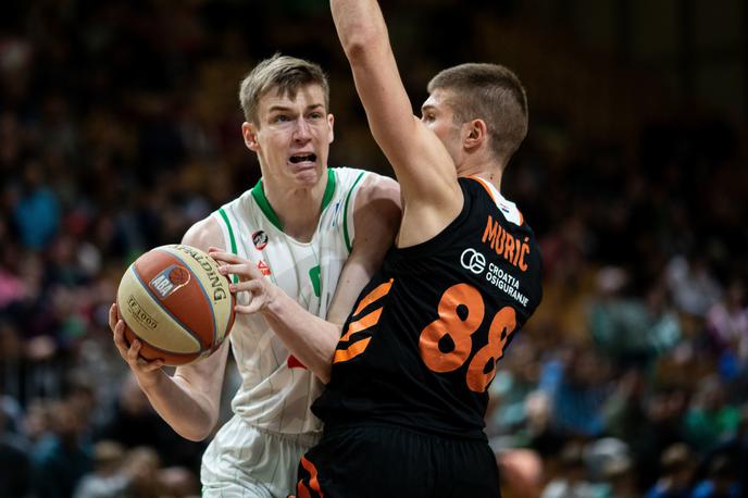 Marko Šamanić in Edo Murić | Edo Murić (desno) se je s Cedevito preselil v Olimpijo, kjer čaka na soigralce. Med njimi ne bo Luke Šamanića (levo), ki bo srečo preizkusil v ligi NBA. | Foto Vid Ponikvar