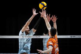 ACH Volley : Calcit Volley