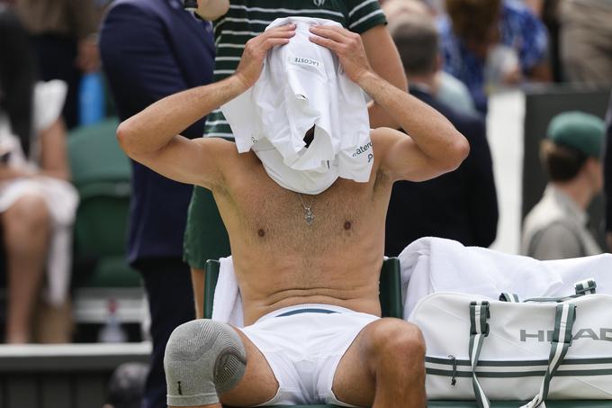 Novak Đoković je bil tudi v drugem nizu neprepoznaven in nemočen. | Foto: Guliverimage