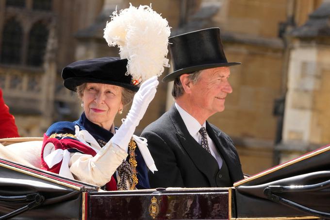 Princesa Ana velja za eno najbolj delovnih in priljubljenih članic britanske kraljeve družine. | Foto: Reuters