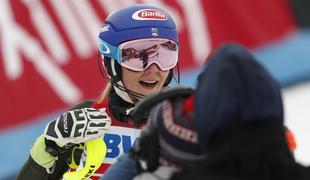 Shiffrinova kot z drugega planeta, Ana Bucik z veliko težavami do točk