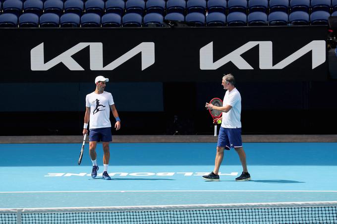 Novak Đoković na treningu v Melbournu. Tam z njim dela Hrvat Goran Ivanišević. | Foto: Guliverimage/Vladimir Fedorenko