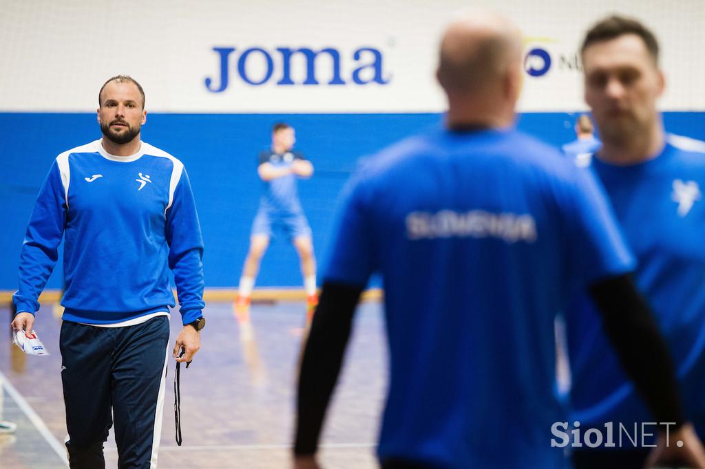 slovenska rokometna reprezentanca, trening