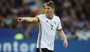 Schweinsteiger po pariški tragediji noče igrati