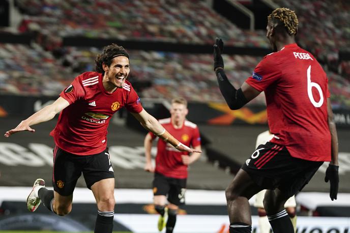 Edinson Cavani, Paul Pogba - Manchester United | Manchester United je bil proti Romi že v težavah, zaostajal je z 1:2, nato je na sceno stopil Edinson Cavani. | Foto Guliverimage