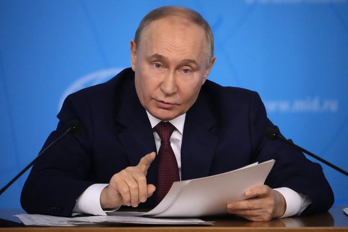 Vladimir Putin | Ruski predsednik Vladimir Putin je Ukrajino obtožil, da želi z vdorom na njihovo ozemlje sejati razdor v ruski družbi.  | Foto Guliverimage