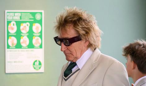 Rod Stewart zaradi poletne oblike covida odpovedal še dva koncerta