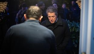 Hugh Grant Britance prepričuje, naj volijo proti "Ostržku", Borisu Johnsonu #video #foto