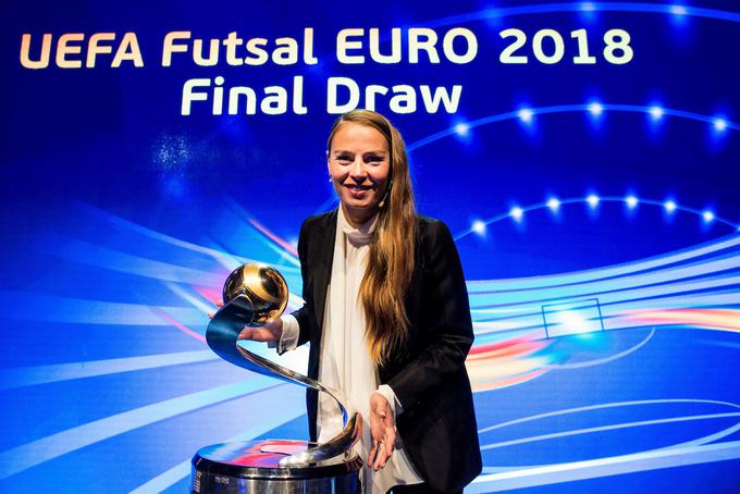 Tina Maze obožuje futsal. | Foto: Vid Ponikvar